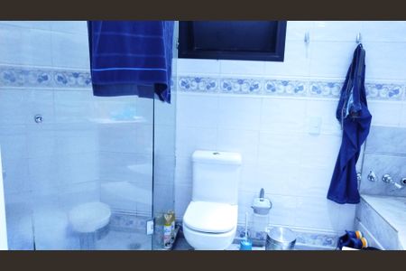 Apartamento à venda com 200m², 3 quartos e 3 vagasBanheiro suite 3