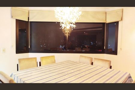 Apartamento à venda com 200m², 3 quartos e 3 vagasSala de Jantar