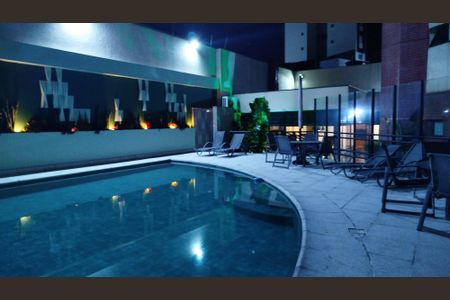 Apartamento à venda com 200m², 3 quartos e 3 vagasÁrea comum - Piscina