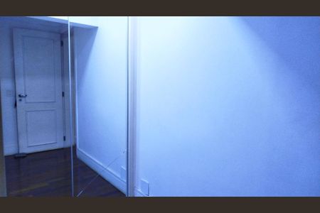 Apartamento à venda com 200m², 3 quartos e 3 vagasCloset suite 3