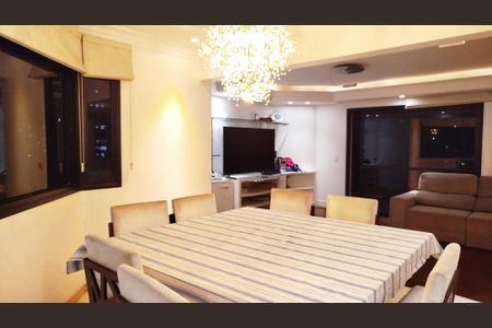 Apartamento à venda com 200m², 3 quartos e 3 vagasSala de jantar