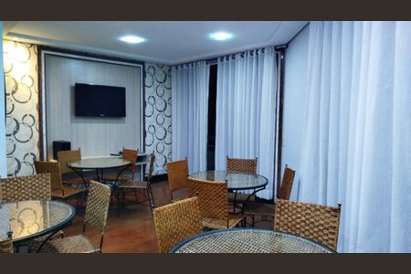 Apartamento à venda com 200m², 3 quartos e 3 vagasÁrea comum - Salão de festas