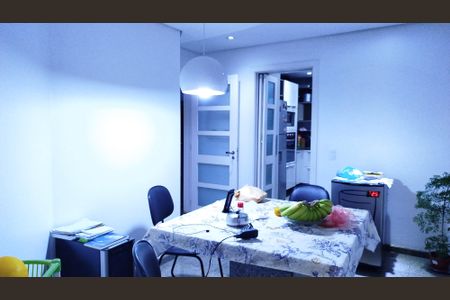 Apartamento à venda com 200m², 3 quartos e 3 vagasCopa