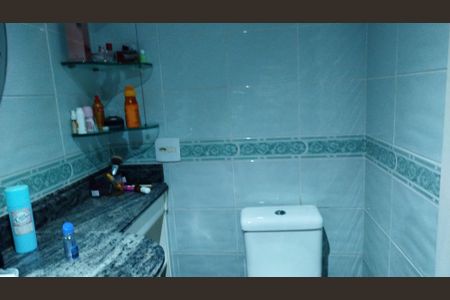 Apartamento à venda com 200m², 3 quartos e 3 vagasBanheiro suite 1