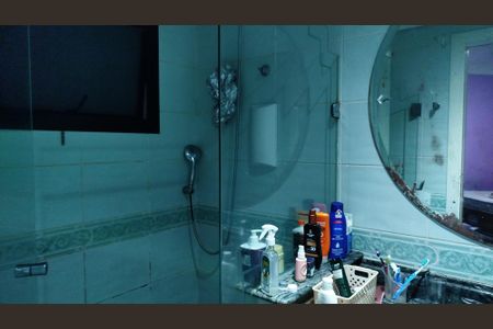 Apartamento à venda com 200m², 3 quartos e 3 vagasBanheiro suite 1