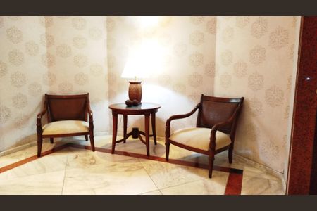 Apartamento à venda com 200m², 3 quartos e 3 vagasHall de Social