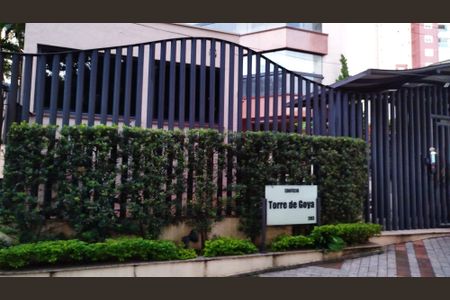 Apartamento à venda com 200m², 3 quartos e 3 vagasFachada