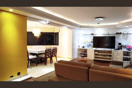 Apartamento à venda com 200m², 3 quartos e 3 vagasSala