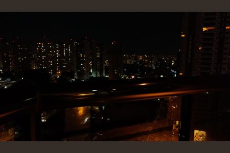 Apartamento à venda com 200m², 3 quartos e 3 vagasVaranda da sala - vista