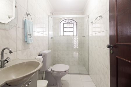 Casa à venda com 174m², 3 quartos e 3 vagasBanheiro de Serviço