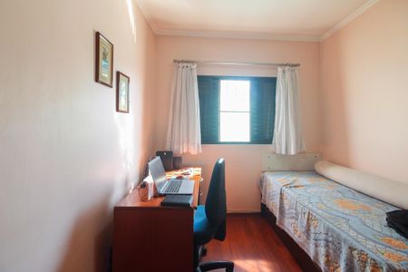 Casa à venda com 174m², 3 quartos e 3 vagasQuarto 2