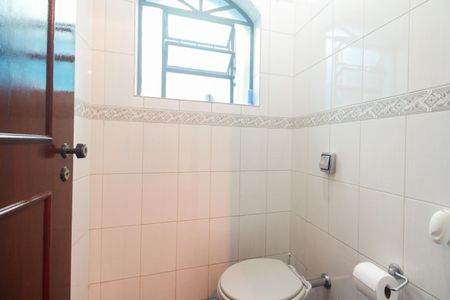 Casa à venda com 174m², 3 quartos e 3 vagasLavabo