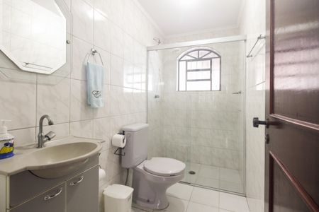 Casa à venda com 174m², 3 quartos e 3 vagasBanheiro de Serviço