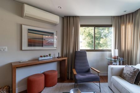 Apartamento à venda com 193m², 4 quartos e 5 vagas Apartamento à venda com 193m², 4 quartos e 5 vagasSala