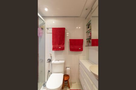 Apartamento à venda com 193m², 4 quartos e 5 vagas Apartamento à venda com 193m², 4 quartos e 5 vagasBanheiro da Suíte 3