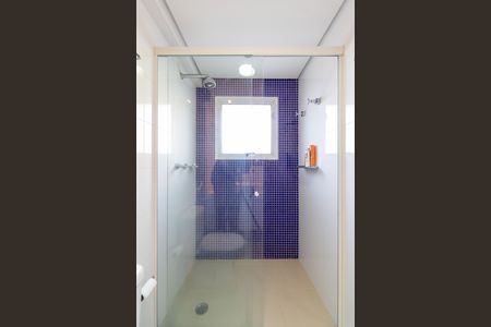 Apartamento à venda com 193m², 4 quartos e 5 vagas Apartamento à venda com 193m², 4 quartos e 5 vagasBanheiro da Suíte 1