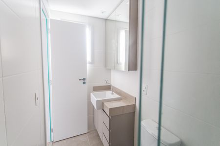 Apartamento para alugar com 60m², 2 quartos e 2 vagas Apartamento para alugar com 60m², 2 quartos e 2 vagasBanheiro da Suíte