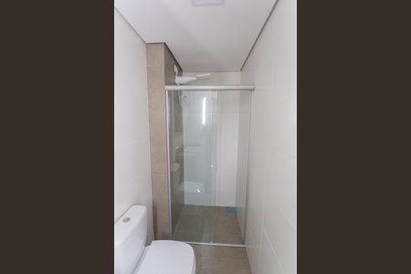 Apartamento para alugar com 60m², 2 quartos e 2 vagas Apartamento para alugar com 60m², 2 quartos e 2 vagasBanheiro da Suíte