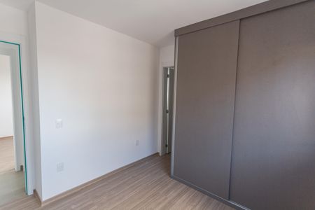 Apartamento para alugar com 60m², 2 quartos e 2 vagas Apartamento para alugar com 60m², 2 quartos e 2 vagasSuíte