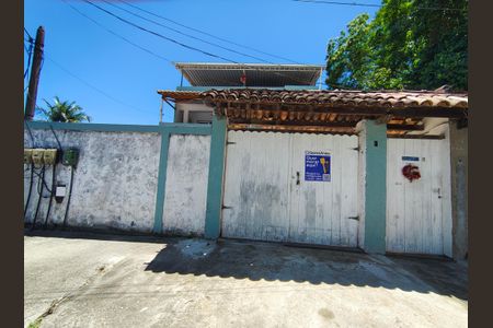 Casa à venda com 190m², 2 quartos e 2 vagasPlaquinha