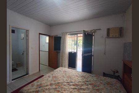 Casa à venda com 190m², 2 quartos e 2 vagasQuarto 2 suite