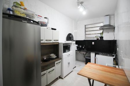 Apartamento à venda com 101m², 2 quartos e sem vagaCozinha