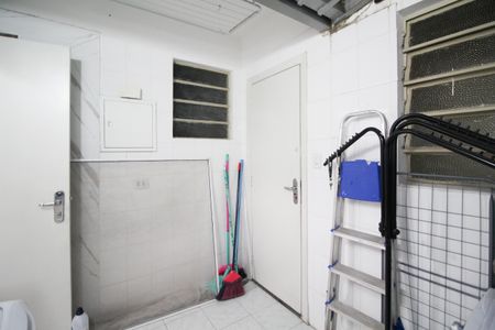 Apartamento à venda com 101m², 2 quartos e sem vagaÁrea de Serviço