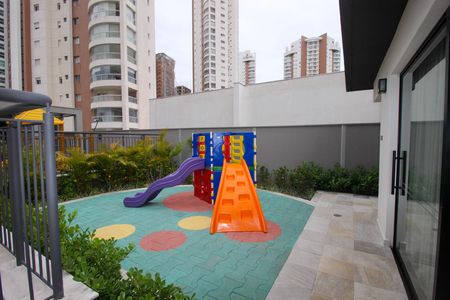 Apartamento para alugar com 47m², 1 quarto e 1 vaga Apartamento para alugar com 47m², 1 quarto e 1 vagaÁrea comum - Playground