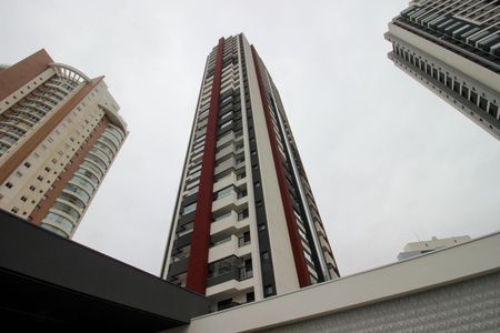 Apartamento para alugar com 47m², 1 quarto e 1 vaga Apartamento para alugar com 47m², 1 quarto e 1 vagaFachada