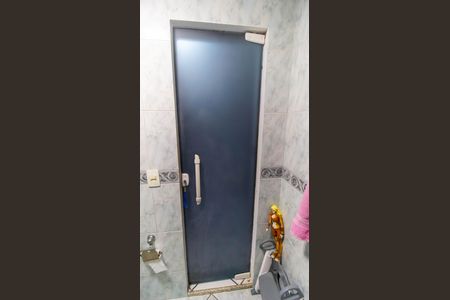 Casa à venda com 230m², 3 quartos e 2 vagas Casa à venda com 230m², 3 quartos e 2 vagasBanheiro 3