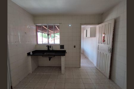 Casa à venda com 40m², 1 quarto e 1 vagaSala/Cozinha