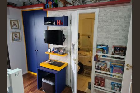 Apartamento à venda com 4 quartos, 215m² em Aclimação, São Paulo