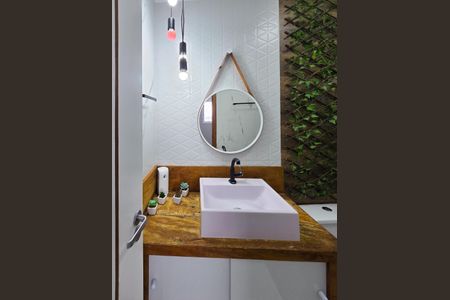 Apartamento à venda com 56m², 2 quartos e 1 vaga Apartamento à venda com 56m², 2 quartos e 1 vagaBanheiro - Suíte