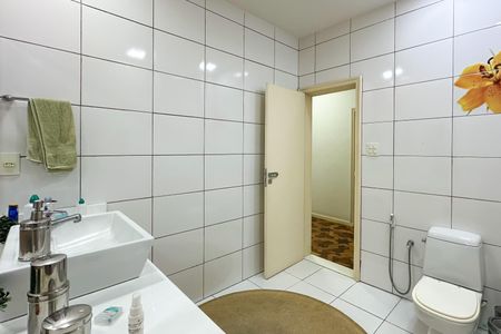 Apartamento à venda com 288m², 4 quartos e 2 vagasBanheiro Social