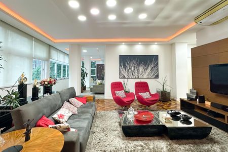 Apartamento à venda com 288m², 4 quartos e 2 vagasSala