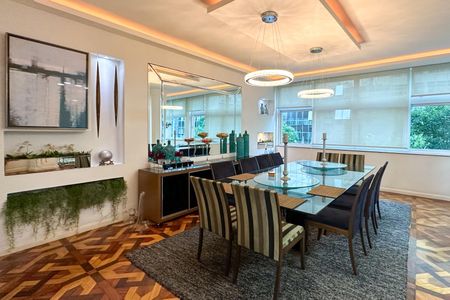 Apartamento à venda com 288m², 4 quartos e 2 vagasSala