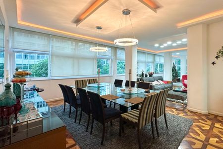 Apartamento à venda com 288m², 4 quartos e 2 vagasSala