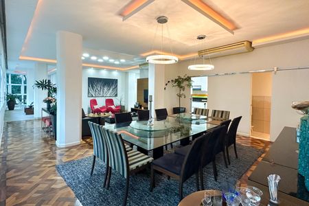 Apartamento à venda com 288m², 4 quartos e 2 vagasSala