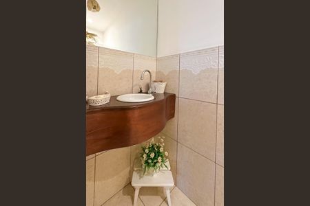 Apartamento à venda com 288m², 4 quartos e 2 vagasLavabo