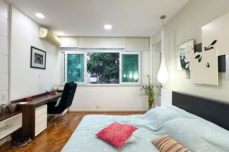 Apartamento à venda com 288m², 4 quartos e 2 vagasSuíte