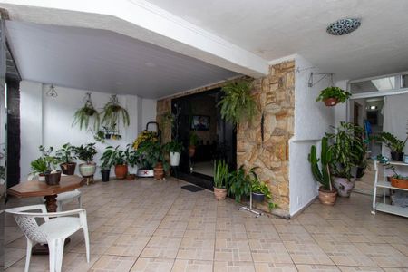 Casa à venda com 200m², 3 quartos e 2 vagasGaragem