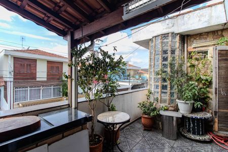 Casa à venda com 200m², 3 quartos e 2 vagasVaranda