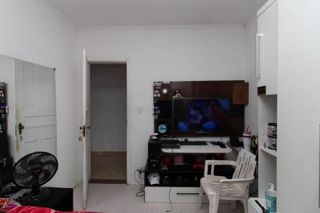 Casa à venda com 200m², 3 quartos e 2 vagasQuarto