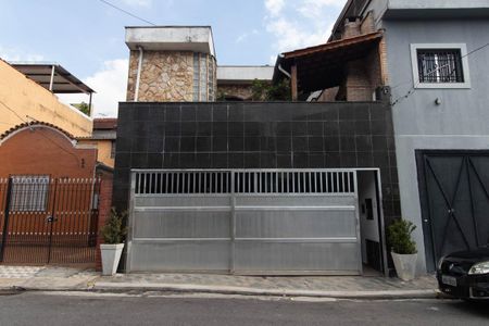 Casa à venda com 200m², 3 quartos e 2 vagasFachada