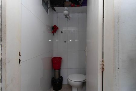 Casa à venda com 200m², 3 quartos e 2 vagasBanheiro de Serviço