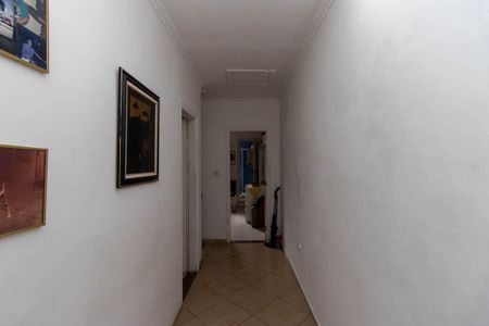 Casa à venda com 200m², 3 quartos e 2 vagasCorredor dos Quartos