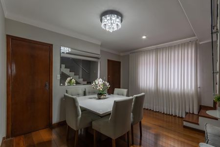 Apartamento à venda com 175m², 3 quartos e 2 vagasSala