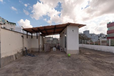 Apartamento à venda com 175m², 3 quartos e 2 vagasCobertura