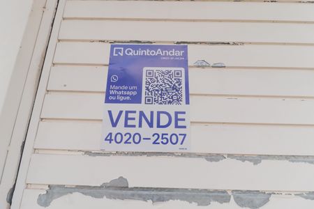 Casa à venda com 210m², 2 quartos e 2 vagasPlaca
