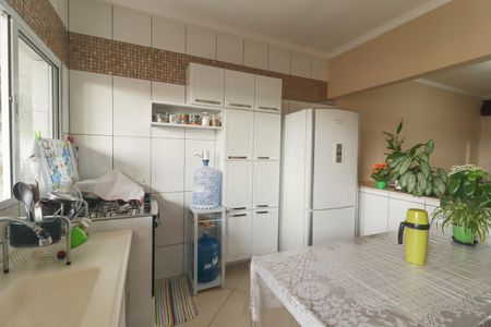 Casa à venda com 210m², 2 quartos e 2 vagasCozinha